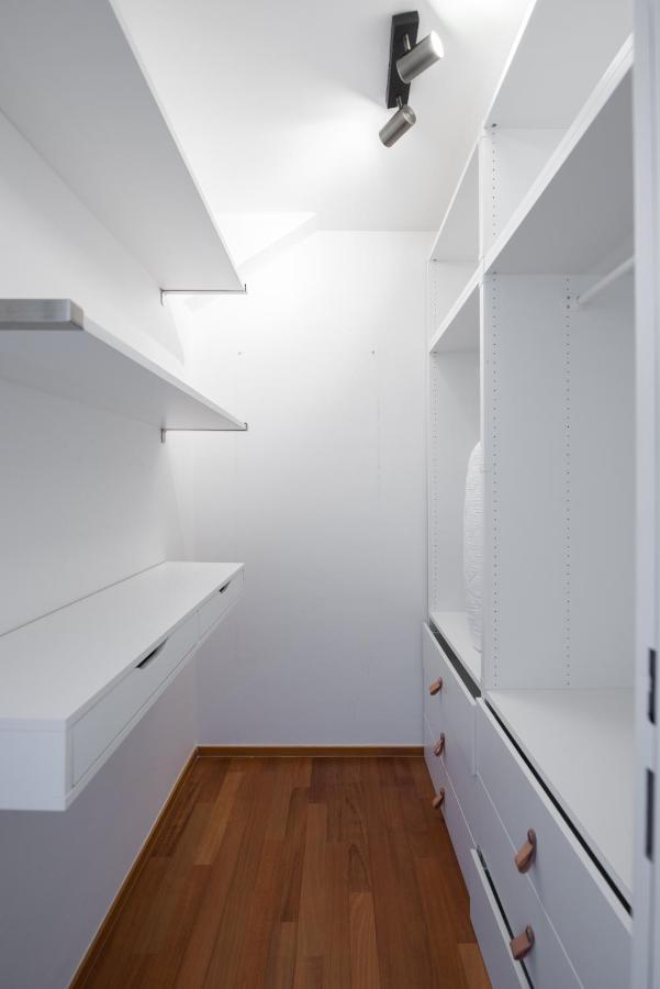 Apartment With Balcony And Parking Near The Prague Museum Exteriör bild